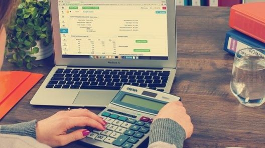 Вебинар о полезных для бухгалтера функциях в КонсультантПлюс пройдет 8 октября